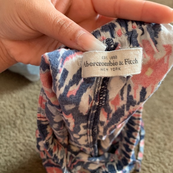 shorts - Picture 3 of 3